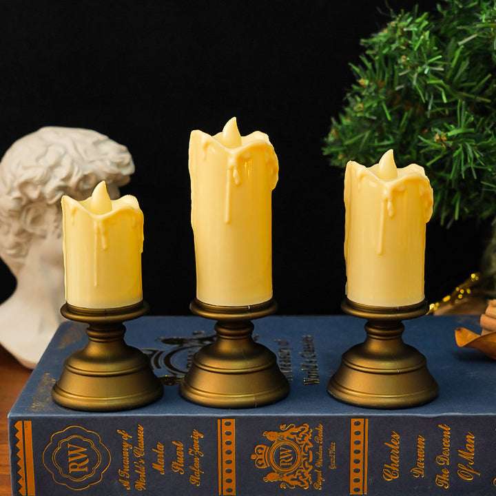 LED candle with drip effect in vintage style