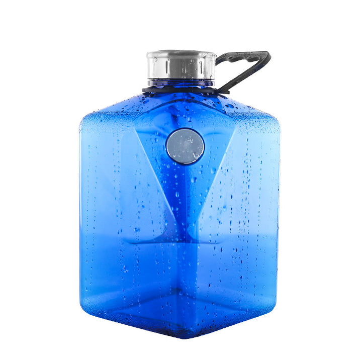 Sport bottle with magnetic holder, 2700 ml, silicone