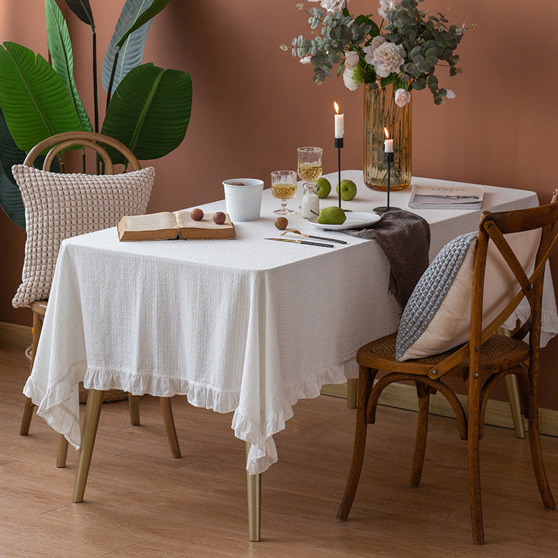 Light cotton gauze tablecloth with frill and natural structure Bowlift
