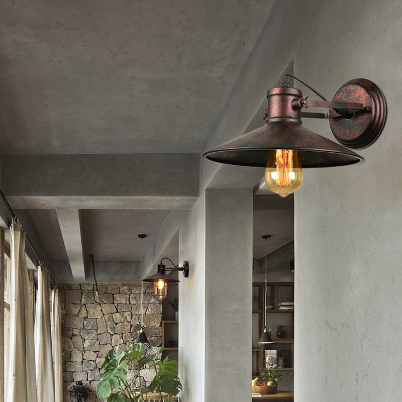 BowLift | Metallic Saucer Wall Light Antique Style 1-Bulb Hallway Wall Light Lamp in Black/Rust