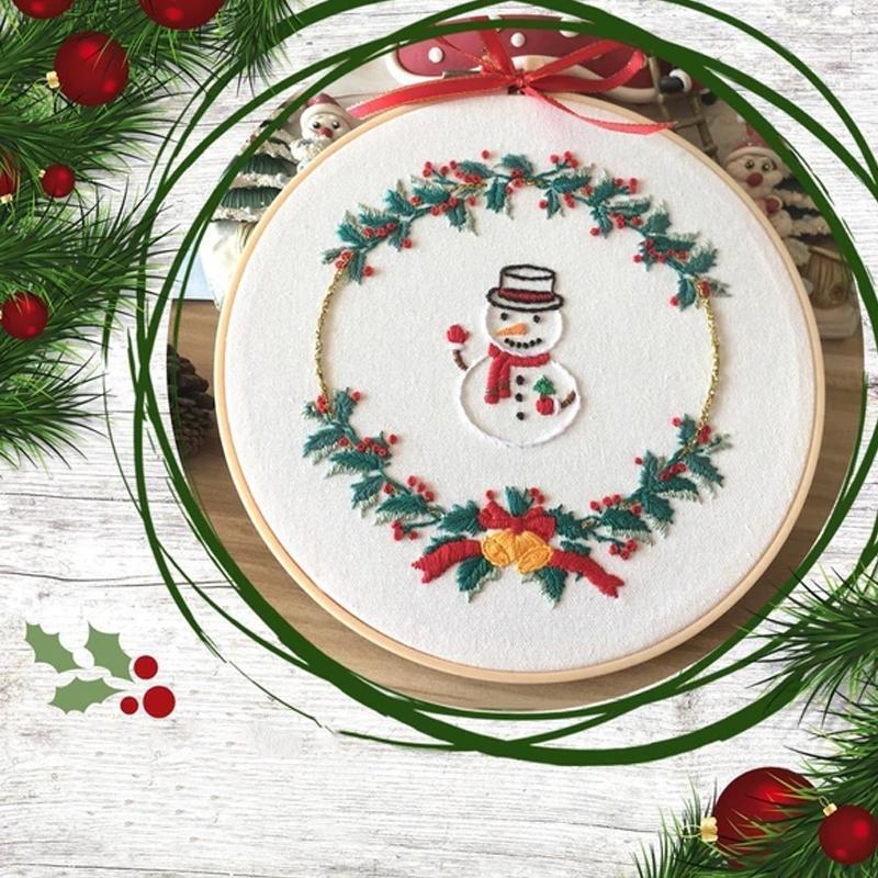 BowLift | Christmas Embroidery Kit