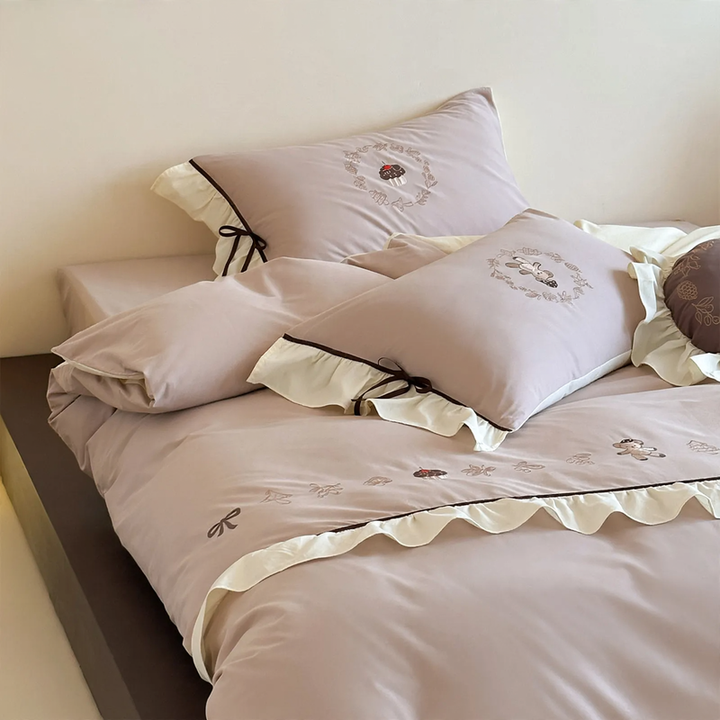 Cotton bed linen with embroidery, princess style