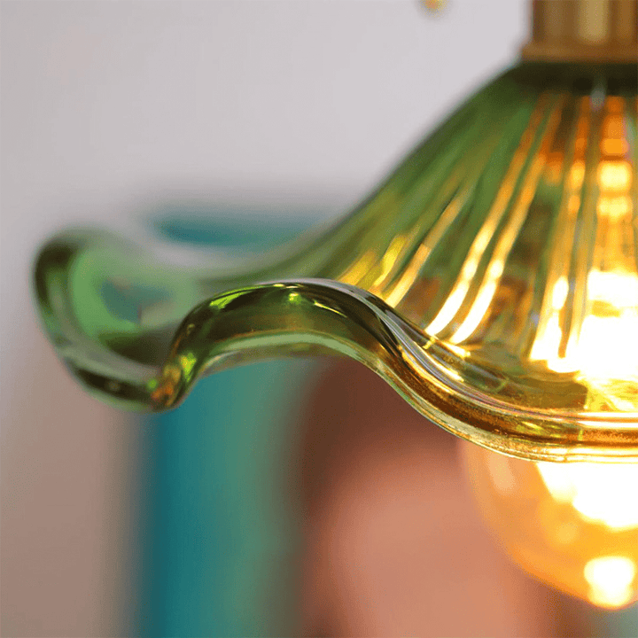 BowLift | Harmony of flowers and light hibiscus lamp