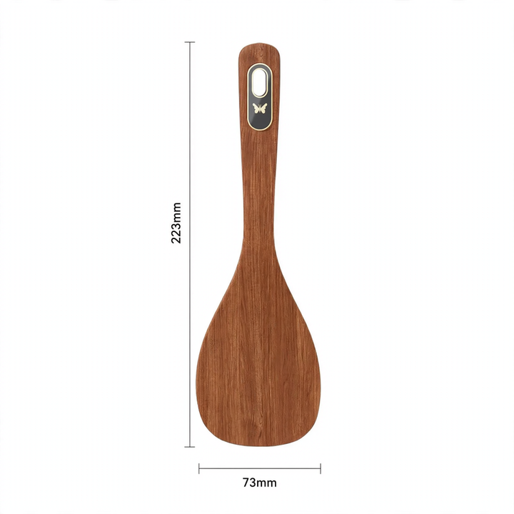 Wooden cooking utensils, various shapes