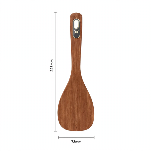 Wooden cooking utensils, various shapes