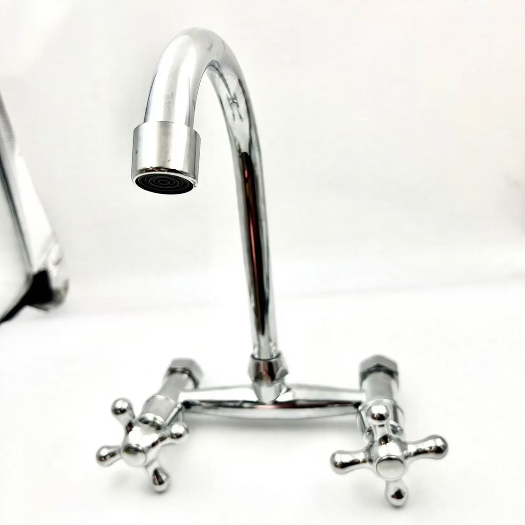 Built-in kitchen faucet with ceramic valve