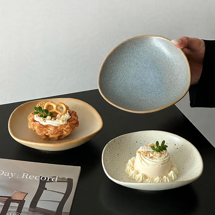 Beef Plastic Tray, Cream and Black