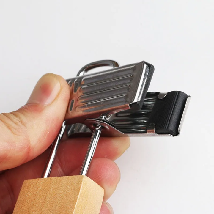 BowLift | Wooden hangers 10 pieces with clips