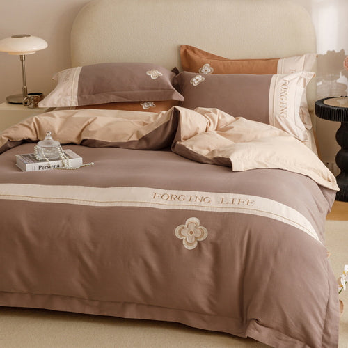 Bed linen set made of long-staple cotton, brushed