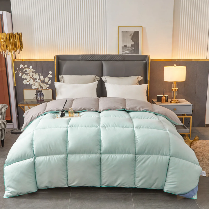 Duck down comforter, year-round
