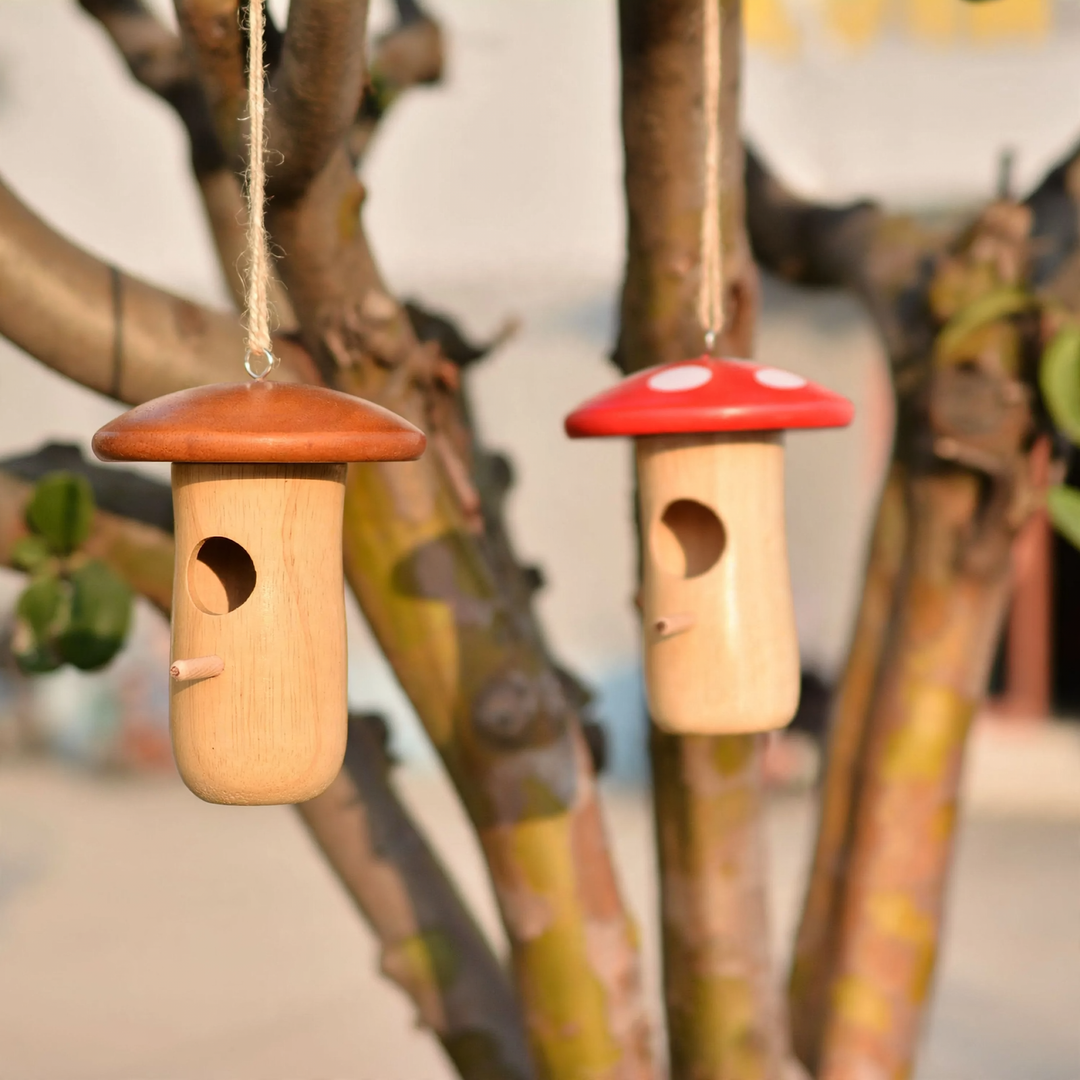 Decorative Mini Birdhouse made of Wood for Hanging