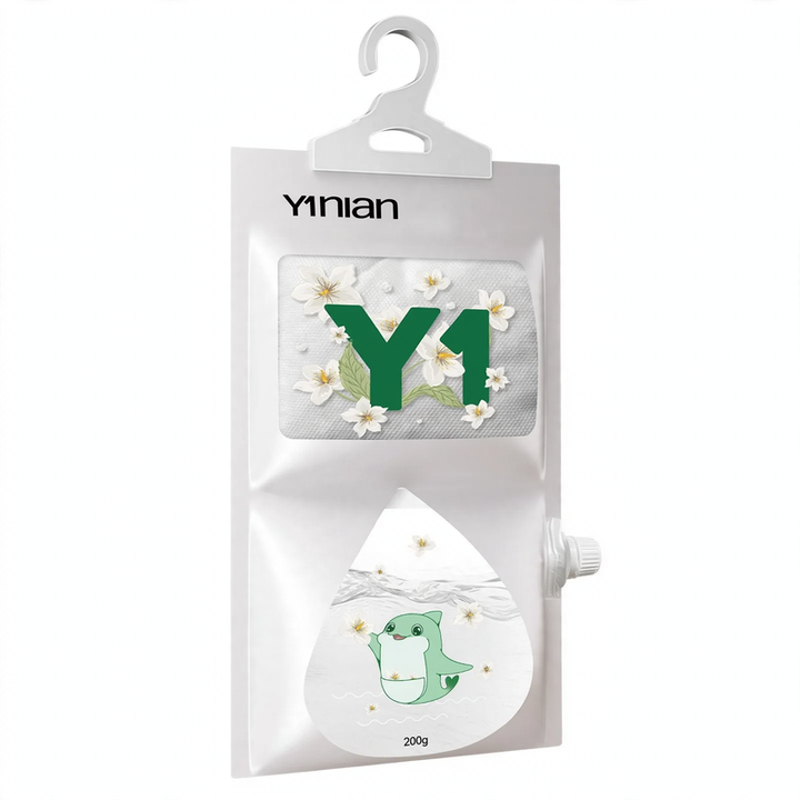 Fragrant dehumidifying bag with peach note