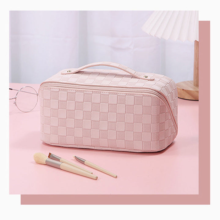 BowLift | Vintage Pattern Handheld Makeup Bag