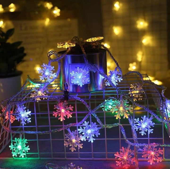 LED string lights with stars for indoor and outdoor use