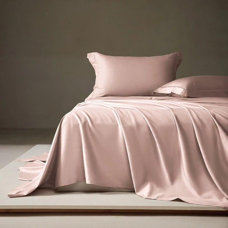 Egyptian long-staple cotton bed sheets