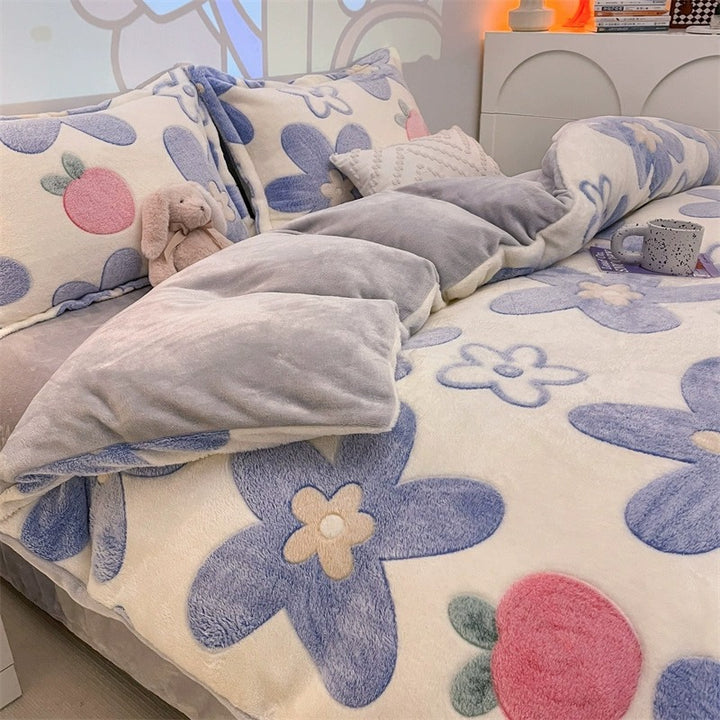 Duvet cover with fleece lining, cartoon design