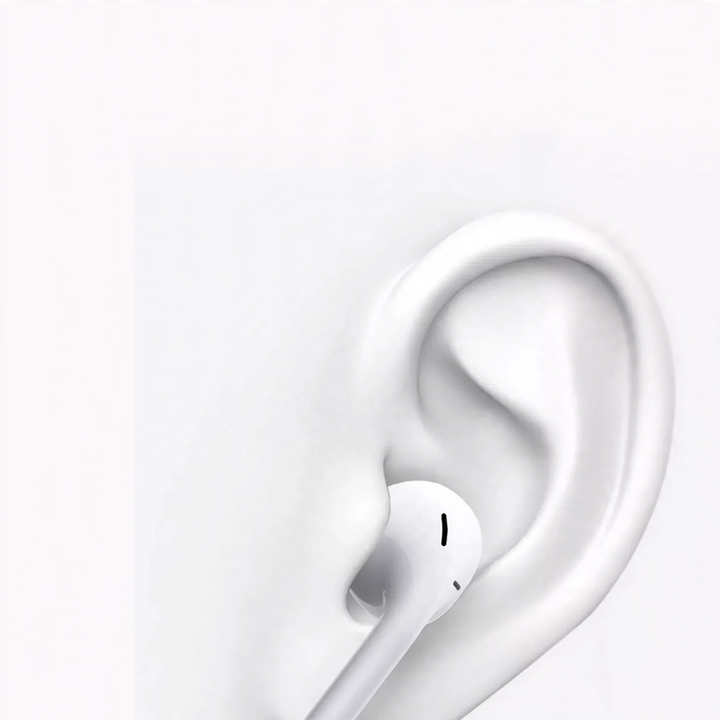 USB-C headphones with silicone tips