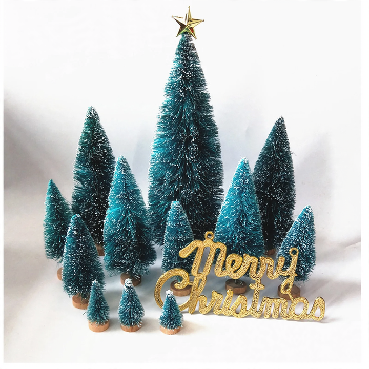 Mini Christmas tree made of sisal for decoration