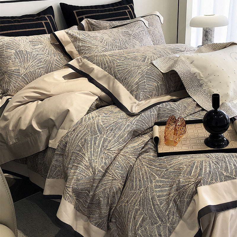 Luxury bedding set made of long-staple cotton, floral