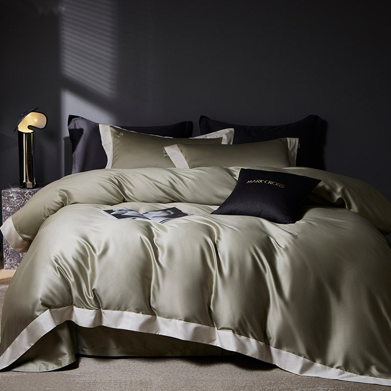 Minimalist Bedding Set made of Long Staple Cotton