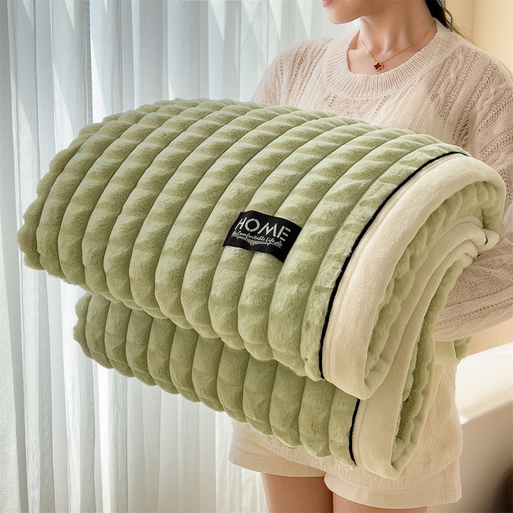 Double-sided rabbit fur imitation blanket