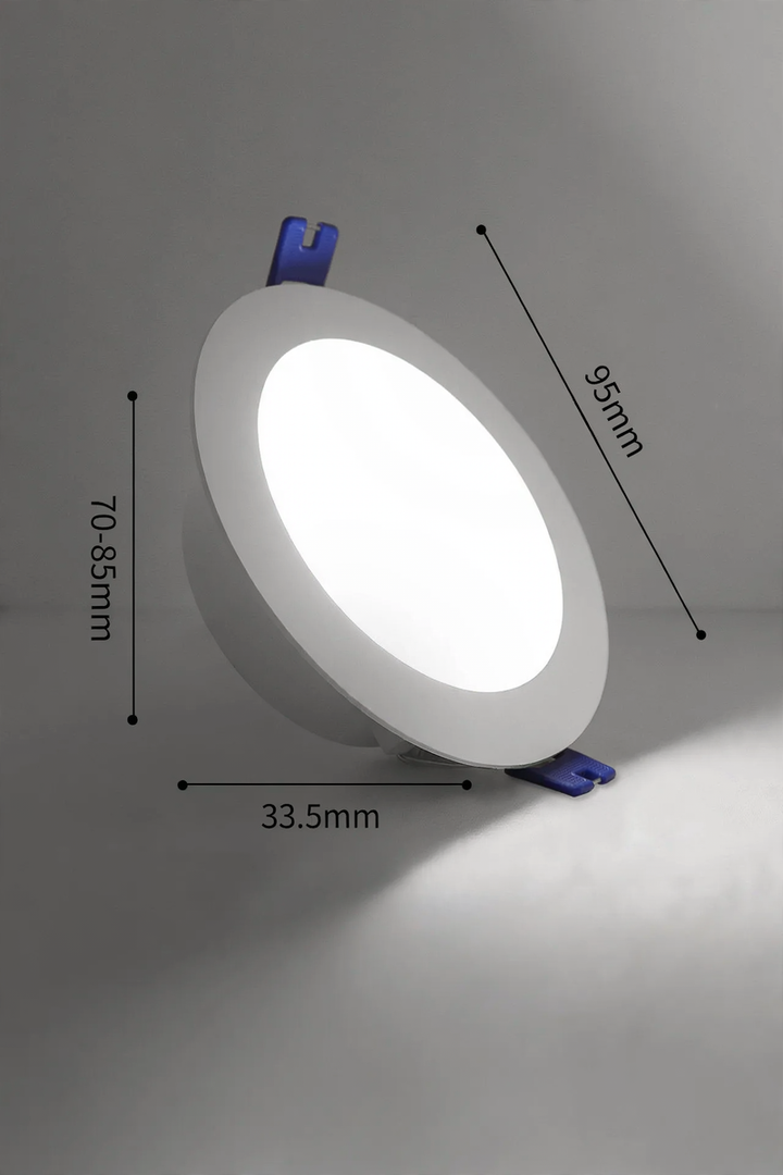LED recessed lamp made of plastic