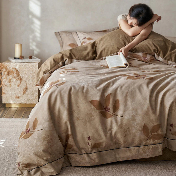 Cotton bedding with floral pattern, 4-piece