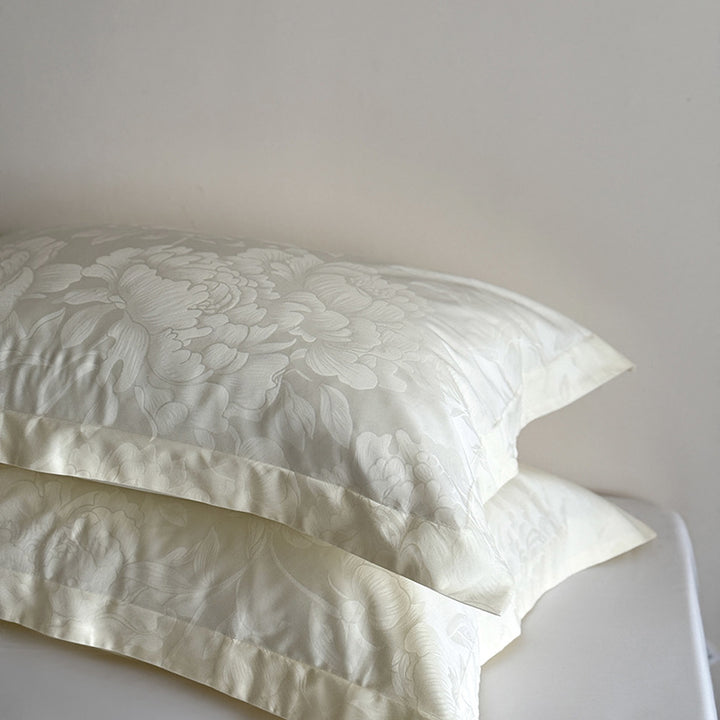 Jacquard cushion cover made of 100S long-staple cotton