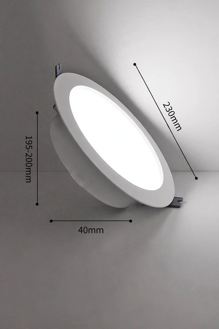 LED recessed lamp made of plastic