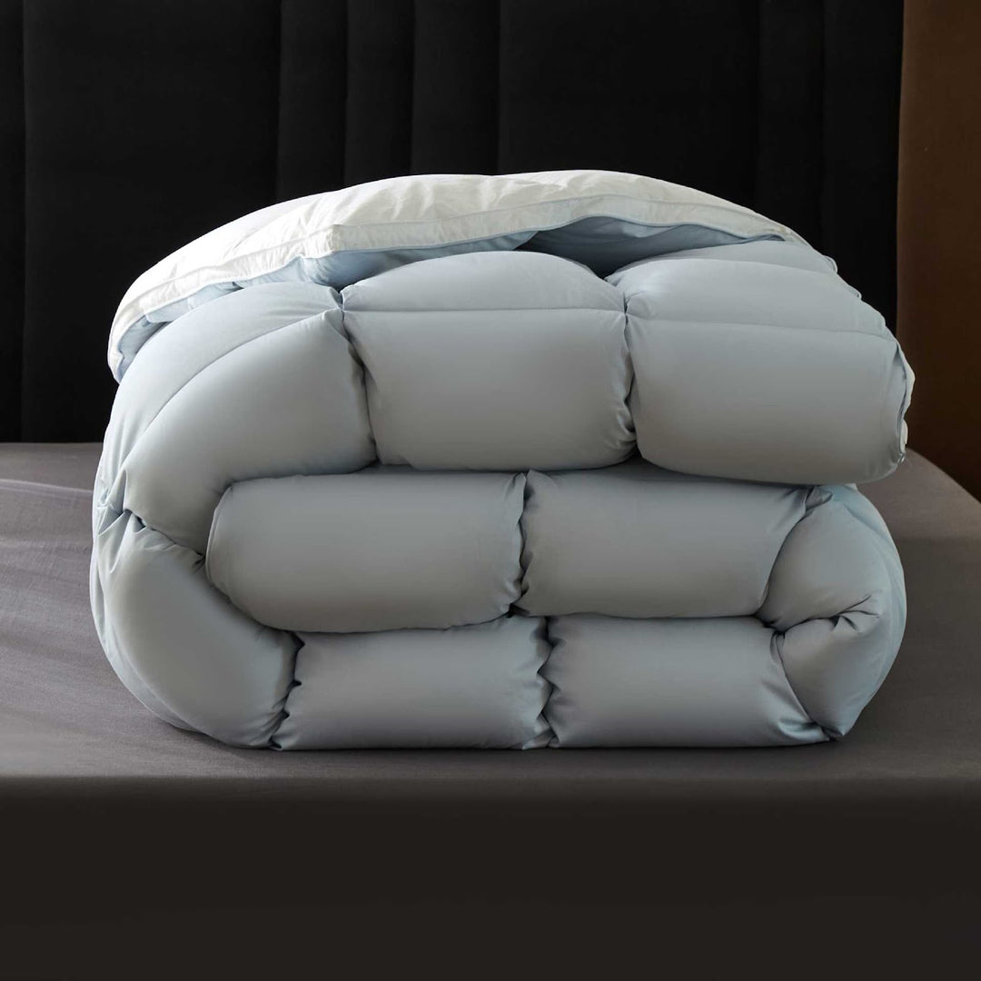 Warm down duvet with duck down filling