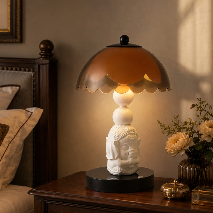 Nightstand lamp with elephant motif, cute