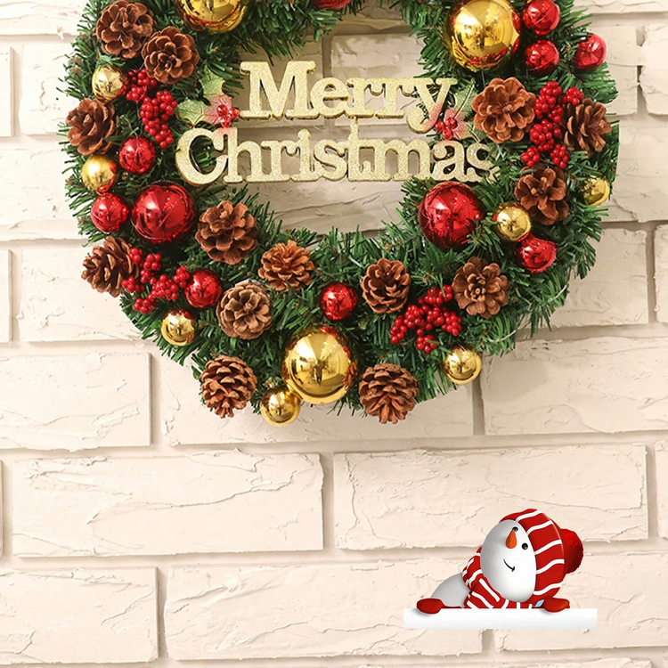 Christmas wreath with pine cones, various sizes