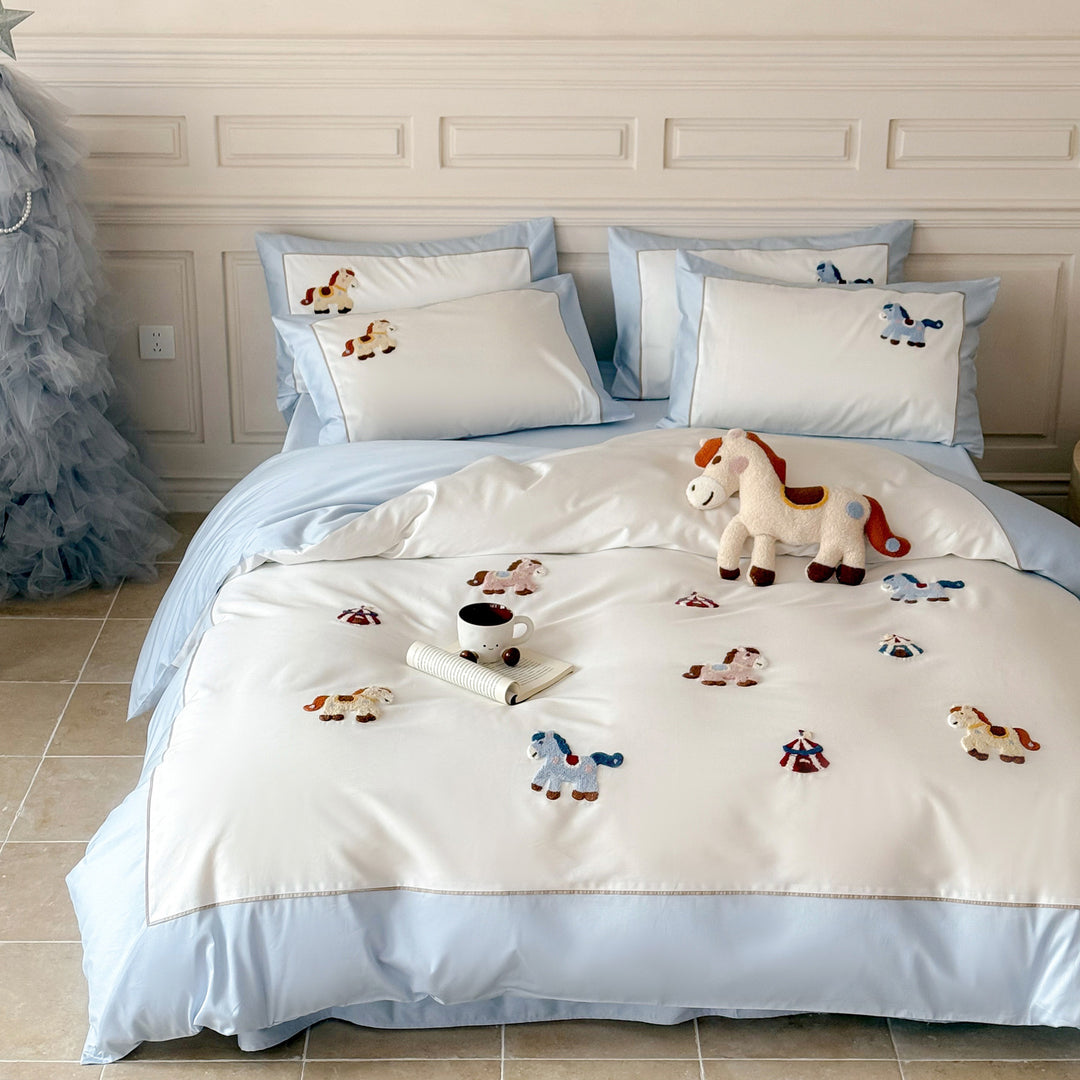 Cotton bedding set with cartoon embroidery