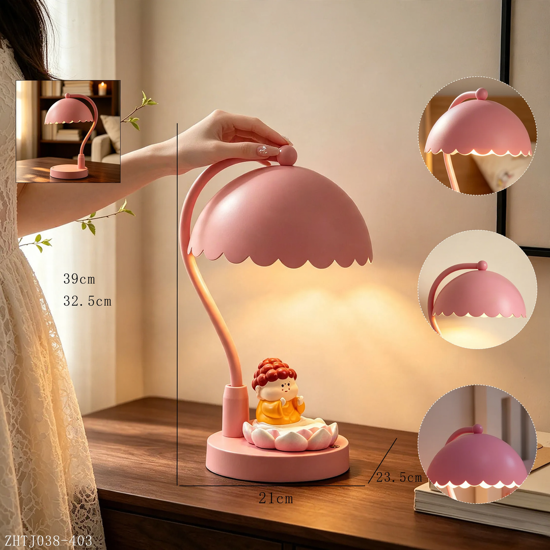Zen table lamp with lotus leaf design