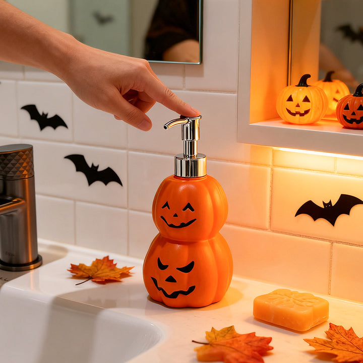 Pumpkin-shaped soap dispenser with pump