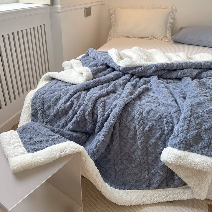 Double-sided milk fiber fleece blanket, versatile to use
