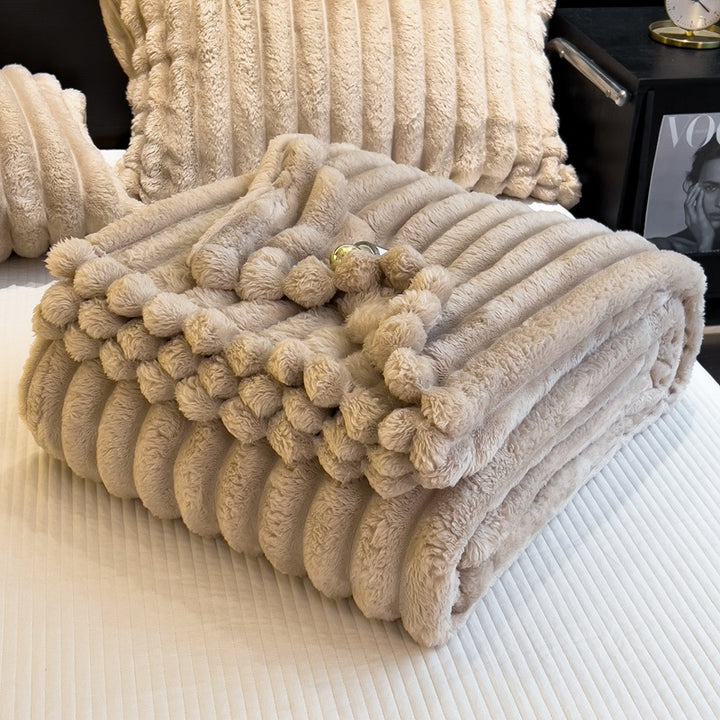 Rabbit Fur Fleece Wool Blanket, Polyester, 300–500 g