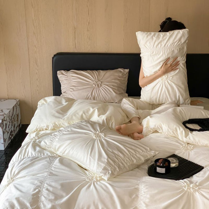 Romantic bedding set, long-staple cotton, floral design