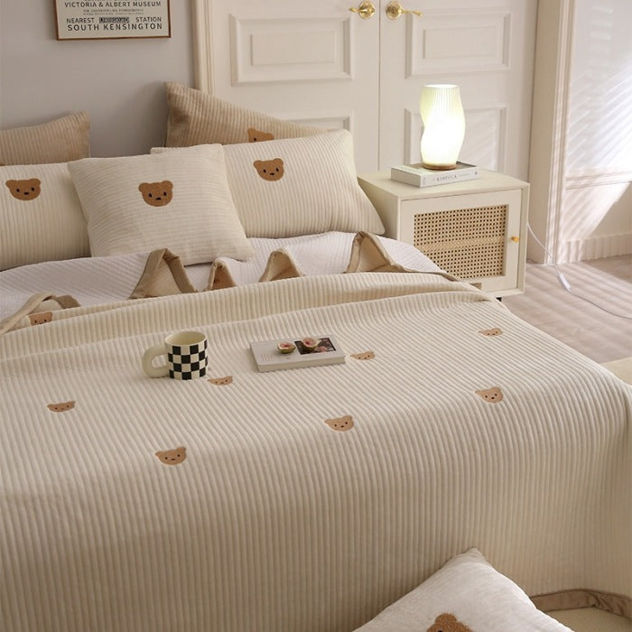 Reversible baby fur bedspread, Korean style
