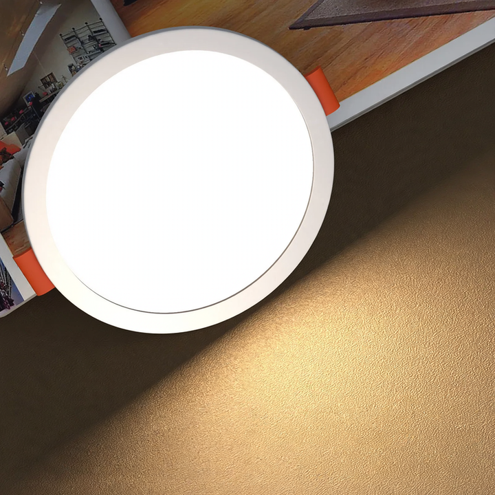 LED recessed light, ultra-flat, 6–15 W