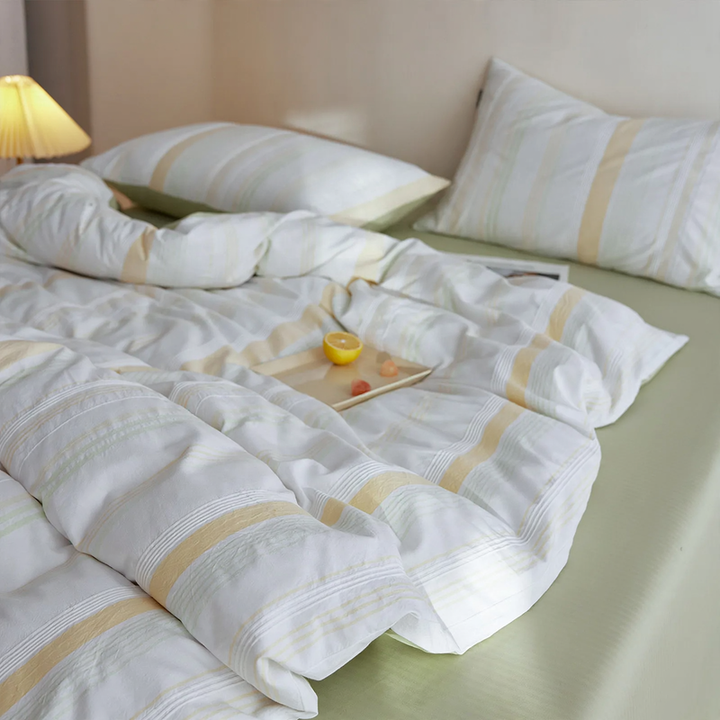 Modern duvet cover set made of pure cotton