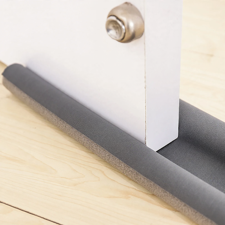 Door bottom seal made of foam, 93 cm