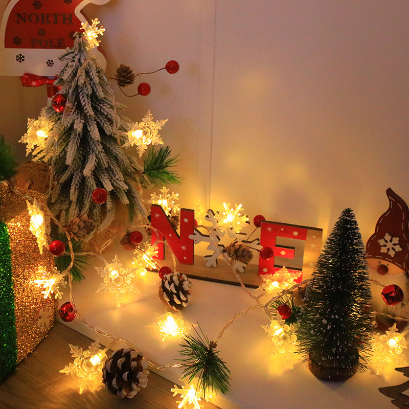 LED Christmas string lights with natural motifs