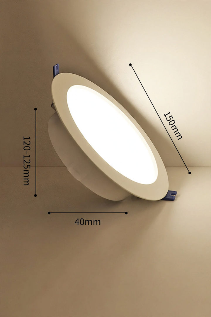 LED recessed lamp made of plastic