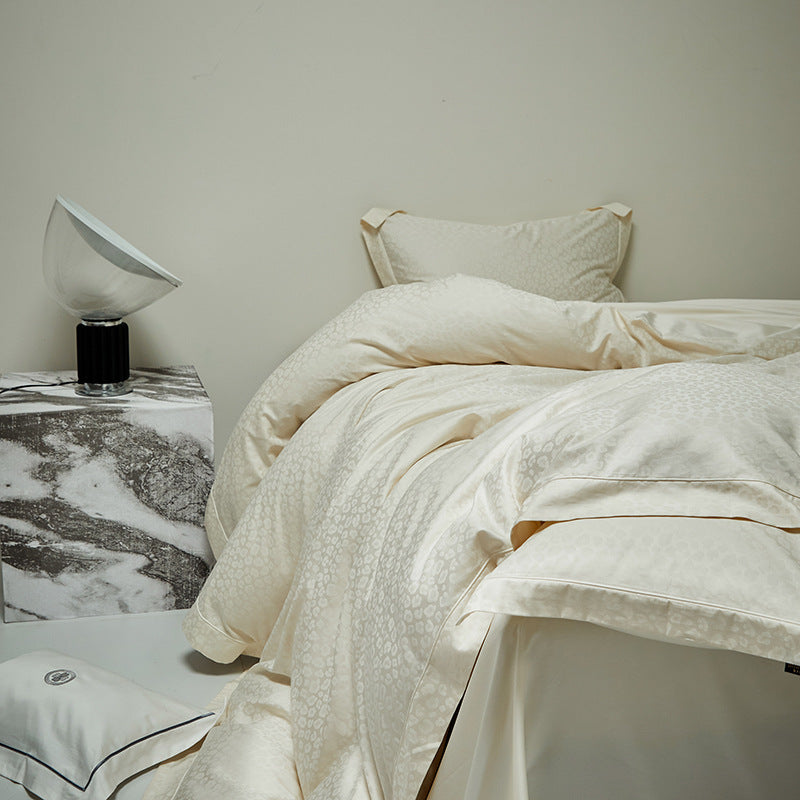 Long-staple cotton bedding, 4-piece, jacquard