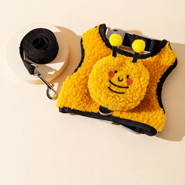 Fleece-Chest Harness with Animal Print for Cats