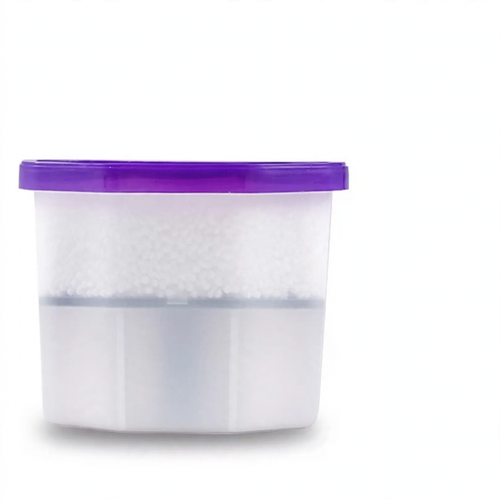 Dehumidifier set with calcium chloride granulate