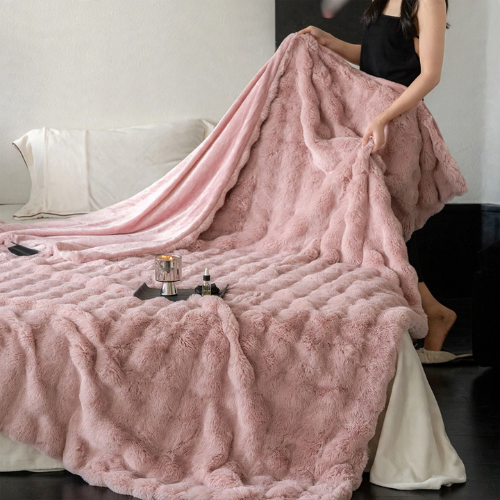 Fluffy wool blanket, high quality, versatile use