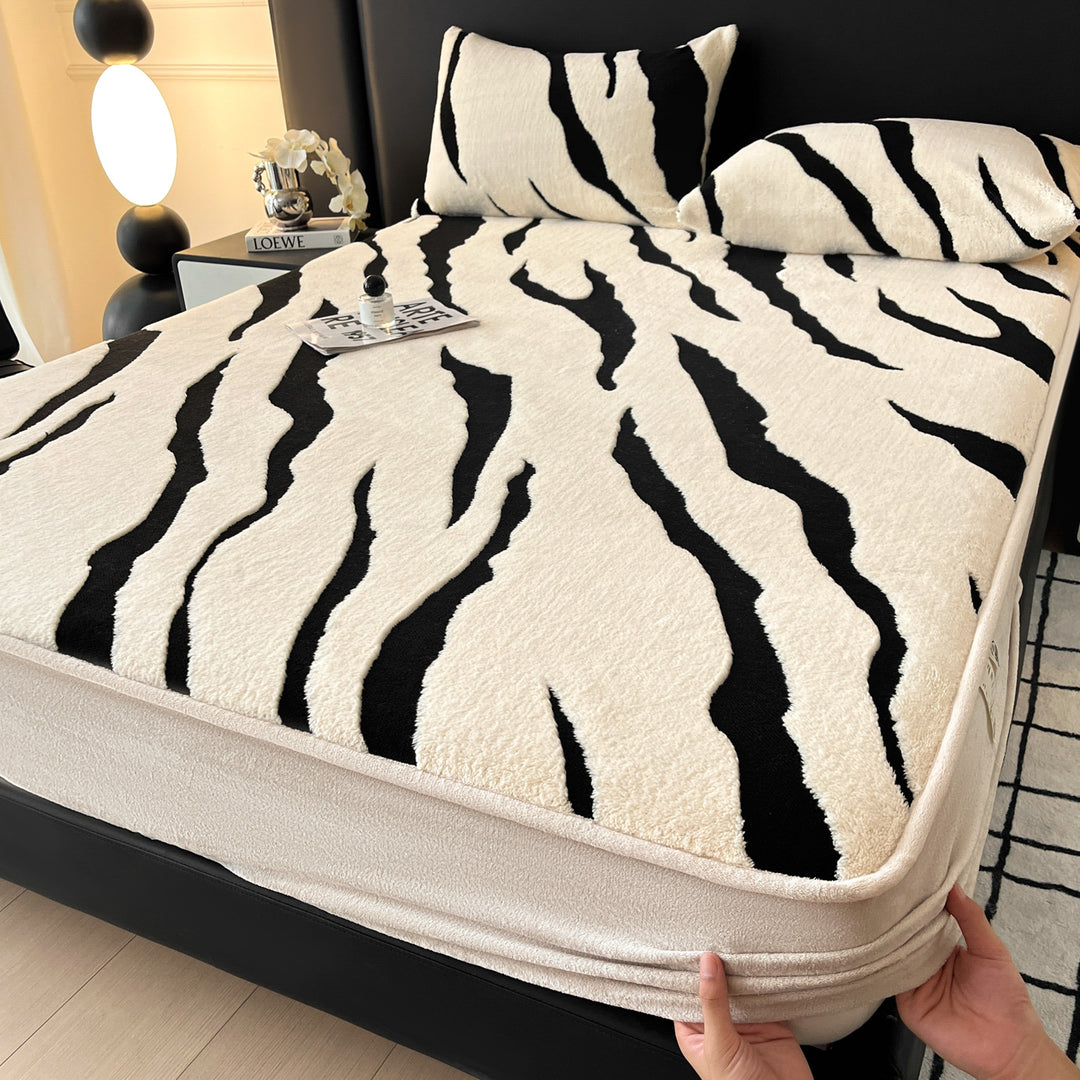 Milk fiber fitted sheet, waterproof, padded
