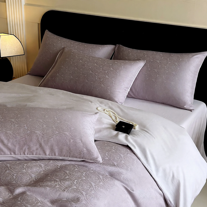 Cotton bedding set with relief pattern